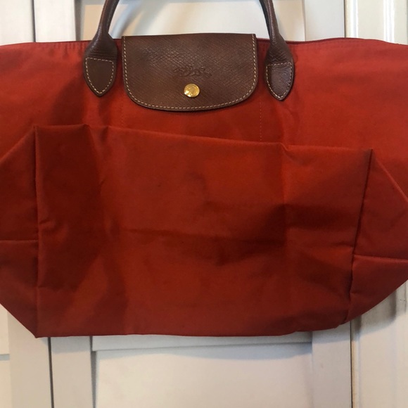 Longchamp Le Pliage Original M Handbag in Orange - Picture 3 of 13